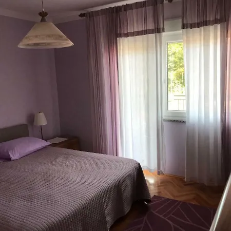 Appartement Mirna With Parking *