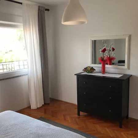 Apartamento Mirna With Parking Lovran