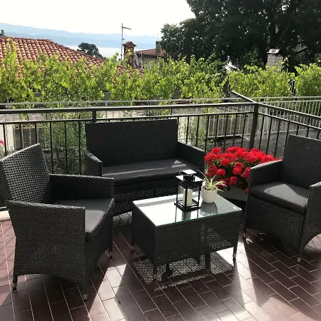 Mirna With Parking * 洛夫兰