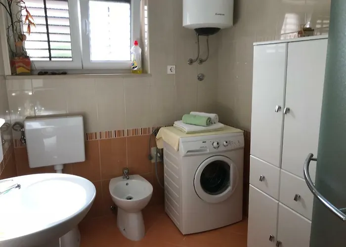 Lejlighed Mirna With Parking *