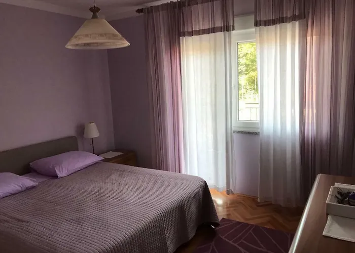Apartmán Mirna With Parking *